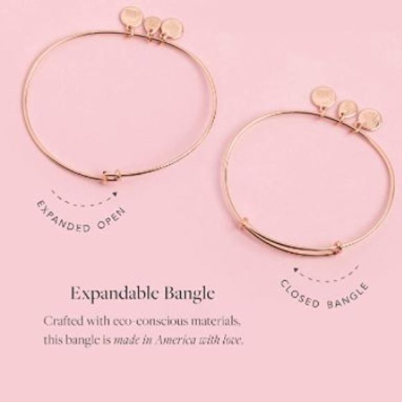 Elephant Bangle Charm - Picture 3 of 4